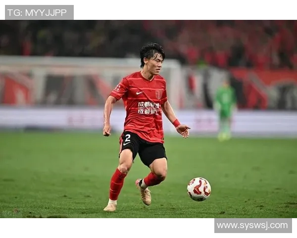 恭喜国足在新赛季首战中以零失球展现出强大防守实力